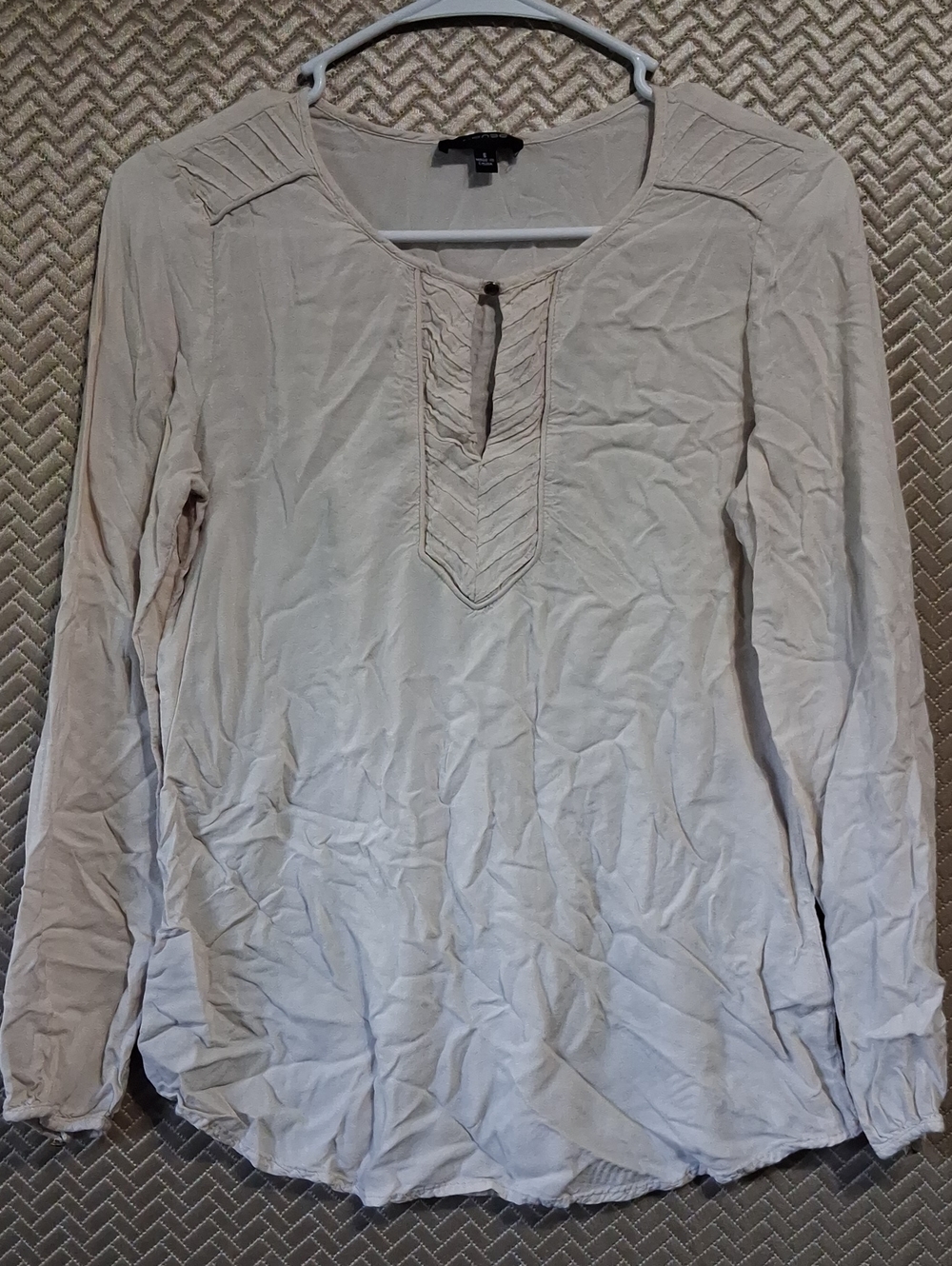 Spense Cream Long-Sleeve Pintuck Peasant Top